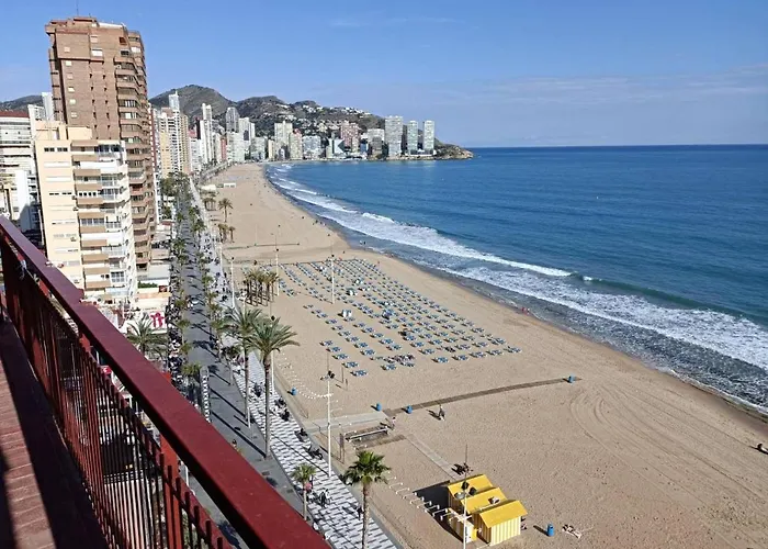 Al Despertar El Mar *